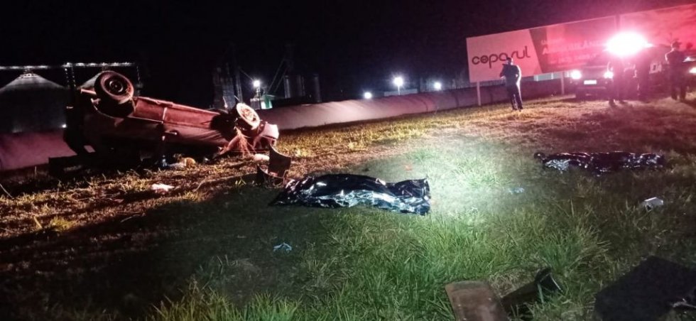 No local do acidente morreu um casal - Foto: WhatsApp/Jornal da Nova