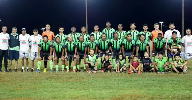 Elenco do Náutico que disputou o Campeonato Sul-Mato-Grossense Série A (Foto: Divulgação) 