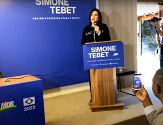 Simone Tebet registra candidatura à presidência no TSE