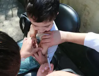 Vacinação contra a poliomielite começa nesta segunda no país