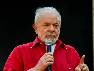 Lula promete manter o auxílio emergencial de R$ 600 em 2023