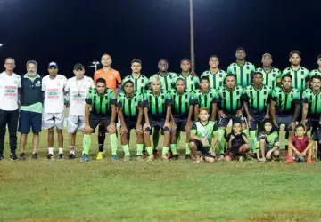 Elenco do Náutico que disputou o Campeonato Sul-Mato-Grossense Série A (Foto: Divulgação) 