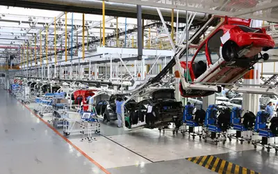 Produção e vendas de veículos sobem em julho, aponta Anfavea