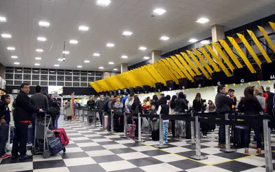 Congonhas e outros 14 aeroportos são leiloados para iniciativa privada nesta quinta
